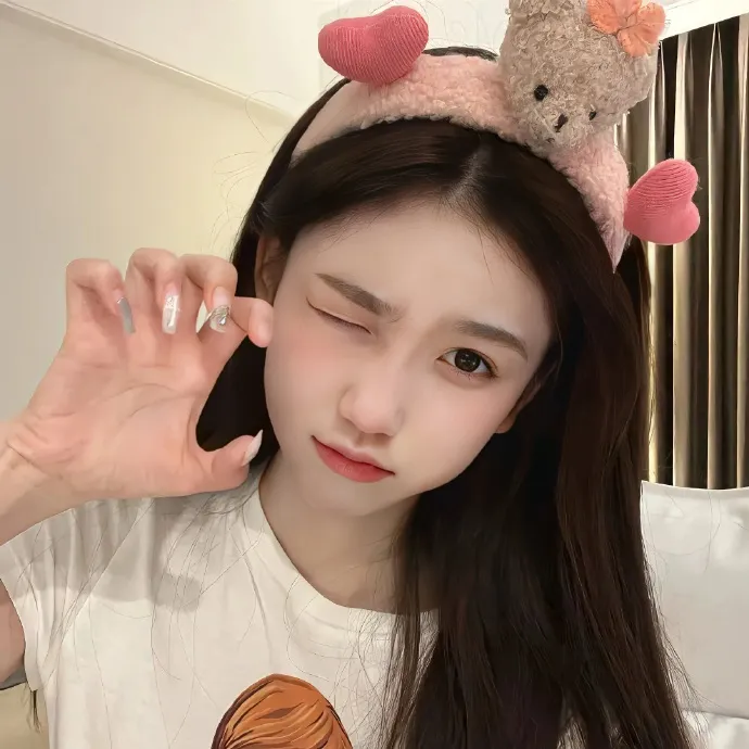 当红主播又出大瓜：与投资方闹掰，导演当场摔剧本，三天三夜